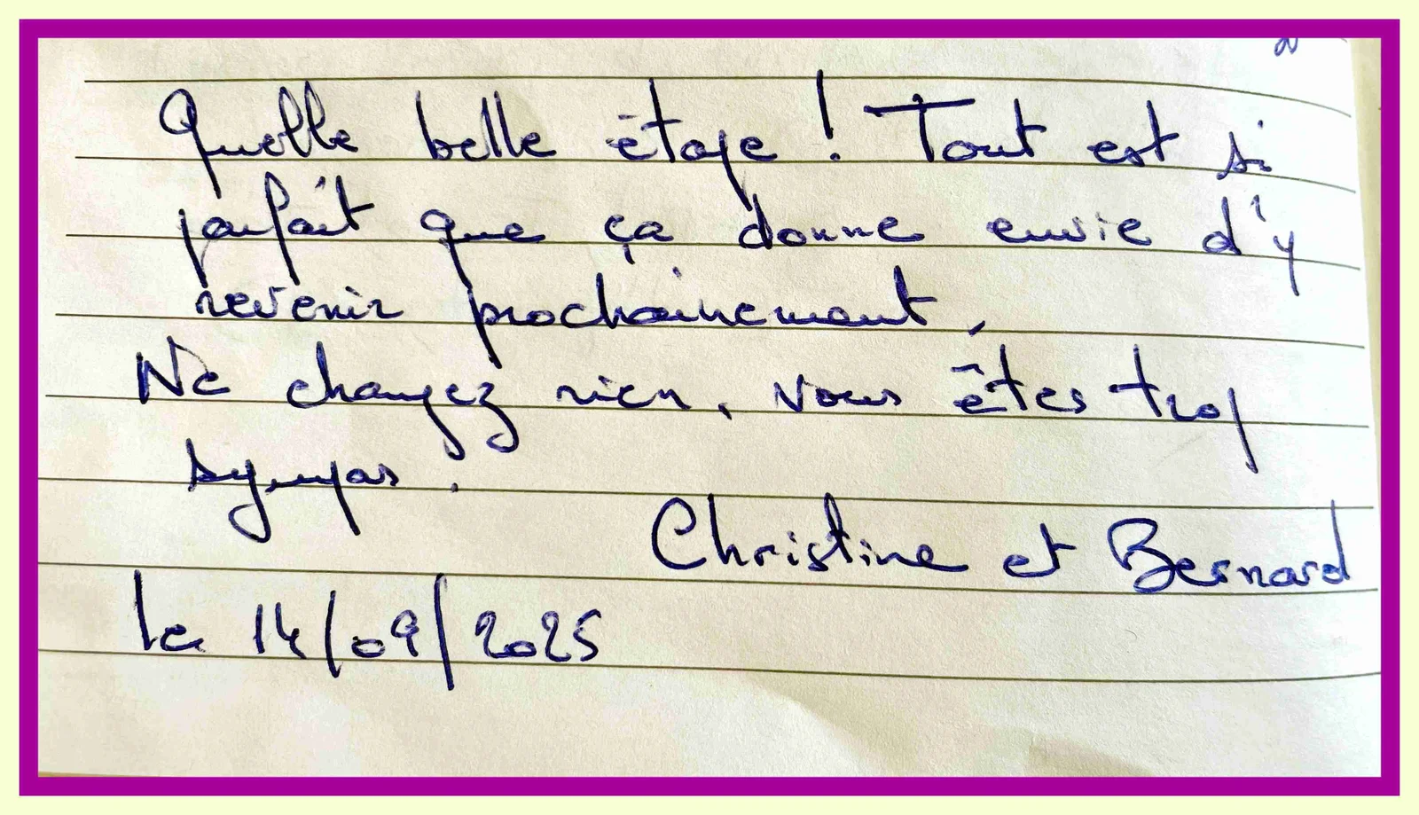 Avis d'hote parcourant la velo francette