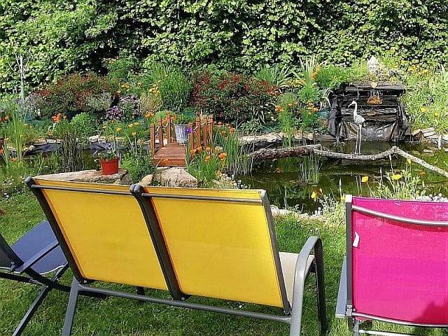 repos au calme dans le jardin