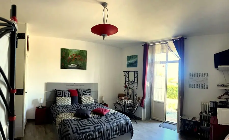 Chambre pour 2 personnes en rez de chaussée